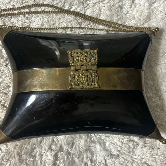 Vintage clutch gold and black purple velvet interior. Rare. Chain handle 18” - Picture 12 of 14